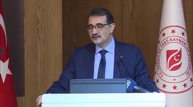 Enerji Bakanı Dönmez gençlere seslendi: Risk almaktan asla çekinmeyin