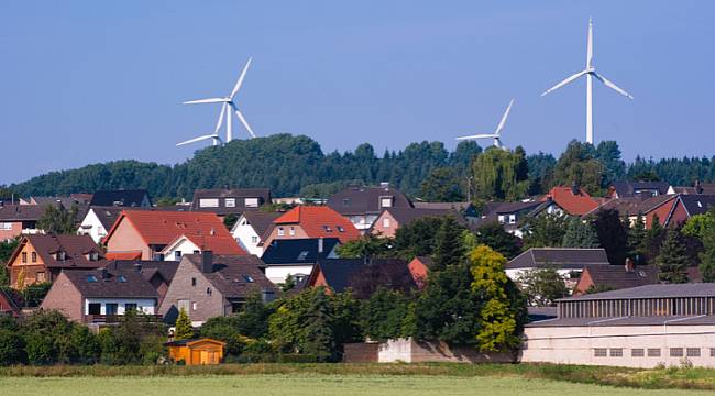&#039;İnsanların yüzde 92&#039;si rüzgar santrallerinin yakınında yaşamaktan memnun&#039;