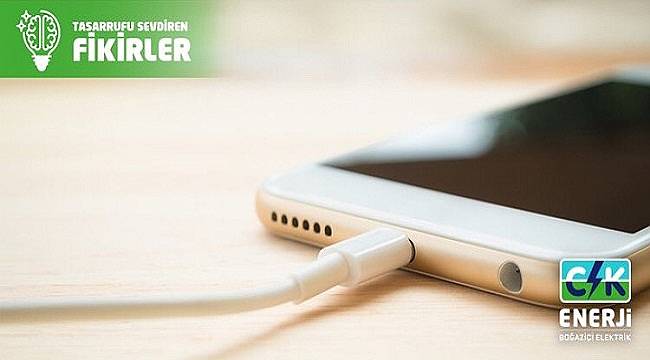 Telefon şarja bırakılmazsa 3 ay buzdolabı kullanmamış kadar tasarruf edilir