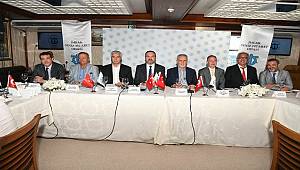 Türk denizcilik sektörü: 2 milyar dolar değerinde 11 askeri projeyi yürütüyor!