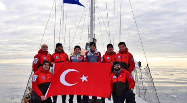 Kuzey Kutbuna İlk Türk Bilimsel Seferi Gerçekleştirildi
