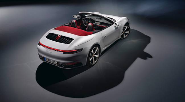 Porsche 911 ailesinin yeni üyesi!