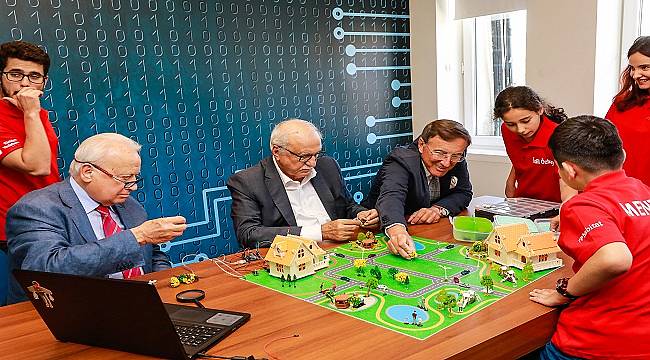 Yarını kodlayan çocuklardan mentorluk aldı!