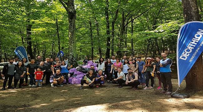Herkesi 1 günlüğüne doğayı temizlemeye çağırıyor!