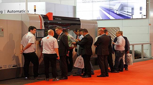 İZMİR&#039;DE: Her yıl ortalama 185 milyon dolarlık makine kuruluyor