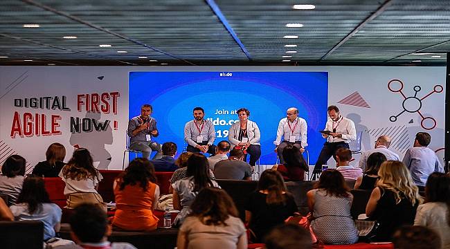 Vodafone,&quot;çevik&quot; dönüşüm yolculuğunu iş dünyasıyla paylaştı