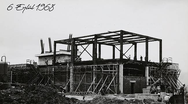 Yıl 1968: PETKİM’in İzmit – Yarımca’daki ana binası inşa ediliyor