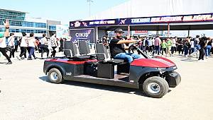 Yüzde 100 elektrikli Yeni Nesil Hizmet Aracı ilk defa Teknofest'te yola çıktı!