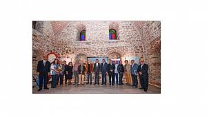 Lukoil Türkiye: St. Petersburg ve İstanbul'u resmediliyor