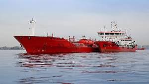 Petrol Ofisi ilk yeni nesil denizcilik yakıt ikmalini yaptı