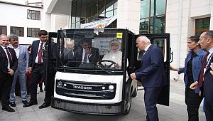 Yüzde 100  elektrikli aracı inceledi: SIFIR ATIK PROJESİ PİLOT BÖLGESİ'NDE