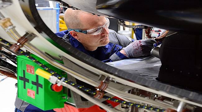 Hibrit-elektrikli uçuş projesi: Rolls-Royce geliştiriyor