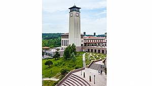 Koç Üniversitesi İşletme 'Dünyanın En İyileri' arasında!