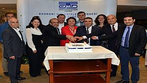 EMD İzmir'den '30.Yaş' kutlaması!