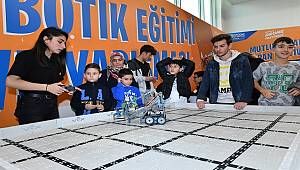 ÜSKÜDAR'DA: Robotik ve drone festivali