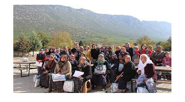 Akfen Yenilenebilir Enerji: 26 santralin yer aldığı kırsal bölgelerde yaşayan kadınlara yönelik...