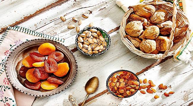 Sürdürülebilir ve katma değerli gıda ihracatının yol haritası İzmir’de belirlenecek