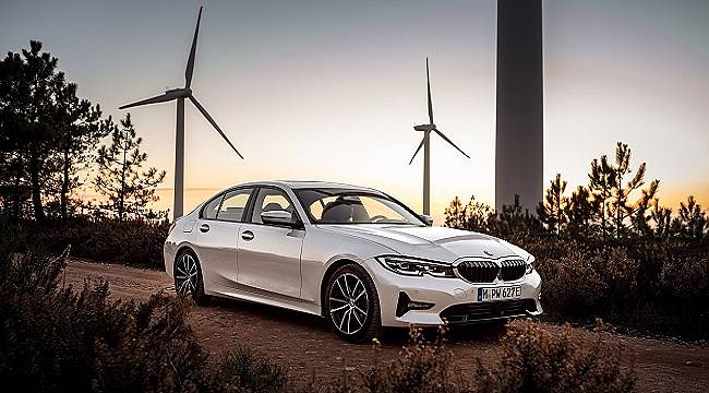 BMW’nin İlk &#039;TAM ELEKTRİKLİ&#039; modeli sahneye çıkıyor!