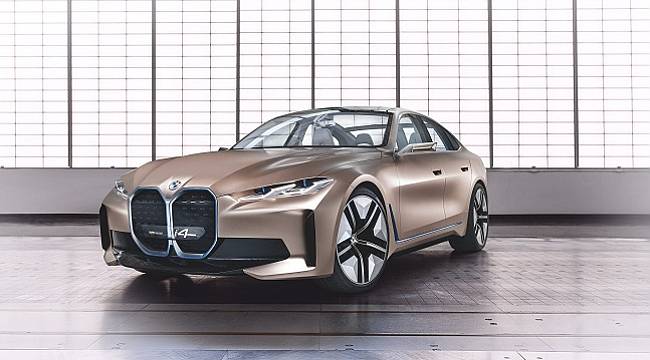BMW: Yüzde yüz elektrikli...