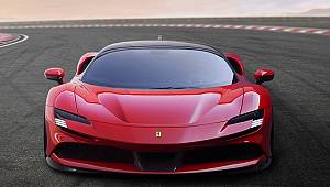 Ferrari 'Hibrit Elektrikli' 3 ödül aldı: AYRINTILAR...
