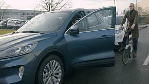 New Car Tech Could Help Stop Drivers 'Dooring' Cyclists