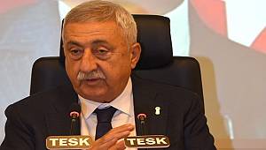 TESK: Benzin 5 TL - Motorin 4,5 TL olmalı