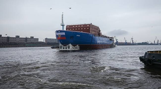 Dünyanın en büyük &#039;Nükleer Buzkıranını&#039; inşa edecek!