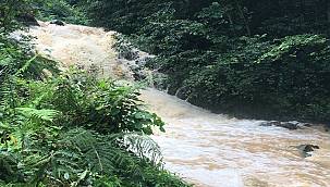 Yağmur 'Irmakları' taşırdı!