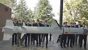 Roketsan'ın Mavi Vatan koruması için geliştirdiği ATMACA, GPS olmadan hedefini bulup imha etti