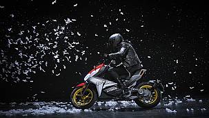Dünyanın İlk İki Vitesli Otomatik Şanzımana Sahip Elektrikli Motosikleti F9'u Tanıttı!