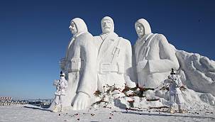 Enerji Bakanı Dönmez: Sarıkamış - Kardan Heykeller Sergisi'ni açtık