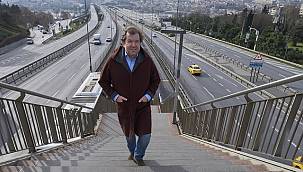 Metro ve metrobüs hatlarında güneş enerjisi projesini hayata geçirmek istiyor!