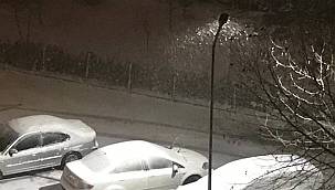 An itibariyle Ankara - Kar yağıyor!