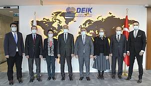 İTÜ ve DEİK üniversite-sanayi işbirliği için protokol imzaladı