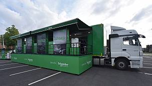 Schneider Electric 'Mobil İnovasyon Tırı’na' iki ödül birden aldı!