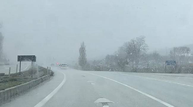 Nisan&#039;da KAR yağıyor - VİDEO!