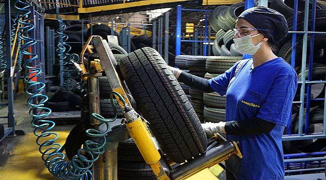 Goodyear’da lastik üretimine kadın eli değdi