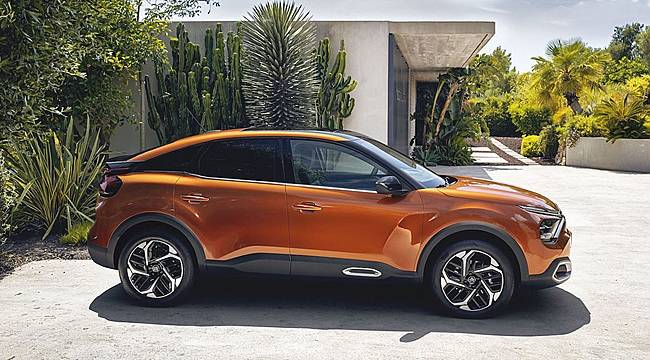 Yeni Citroën C4 Türkiye&#039;de!