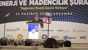 Enerji Bakanı Dönmez: Ertuğrul Gazi FSRU Tesisi...