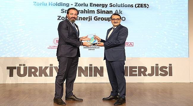 Zorlu Enerji’nin ZES markası “Enerjimiz Geleceğimiz” ödülünü aldı
