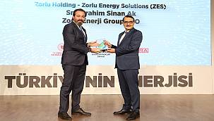 Zorlu Enerji’nin ZES markası “Enerjimiz Geleceğimiz” ödülünü aldı
