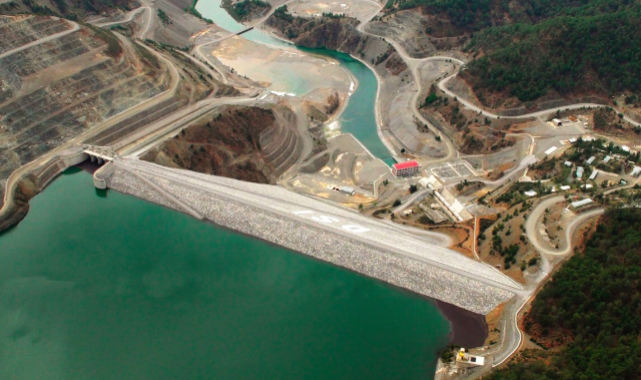 Akköprü HES’i Portfoyüne Kattı - Aydem Yenilenebilir Enerji...