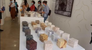 Milano Tasarım Haftası - Türk doğal TAŞ kütüphanesi sergilendi!