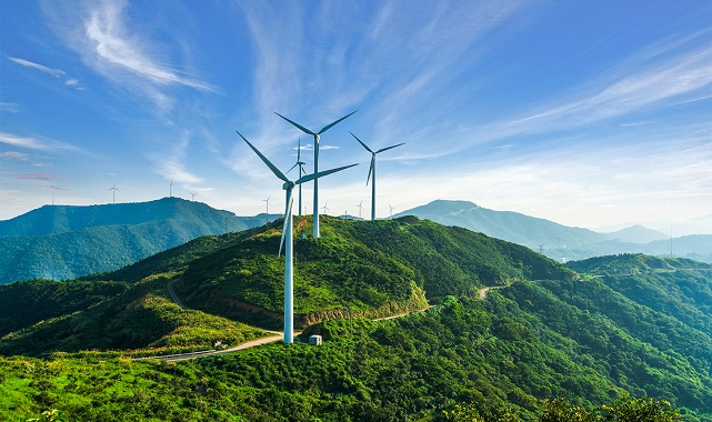 Schneider Electric - ESG derecelendirme kuruluşu Vigeo Eiris tarafından sektörünün 1 numaralı sürdürülebilir markası seçildi!