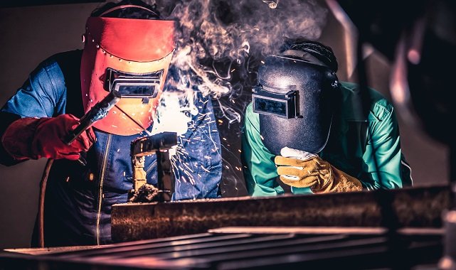 Toplum sağlığı için taze hava filtresi üretiyor!