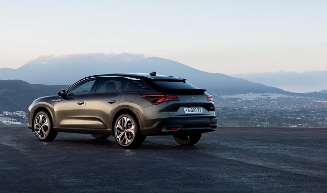 YENİ - Citroen C5 X...