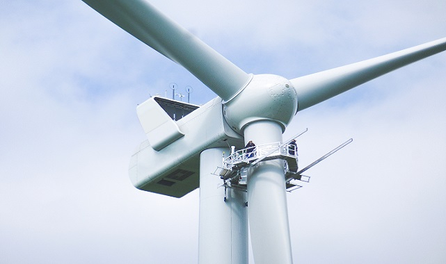 Doğada - Kendi halinde esen rüzgarı enerjiye dönüştürme sürecinde verimlilik kaybını en aza...