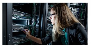 Schneider Electric - AVEVA - Lenovo ve Stratus ile Stratejik İş Ortaklıklarını Genişletiyor!