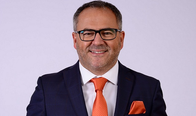 Yerli GÜNEŞ panellerini tanıttı - Smart Energy...