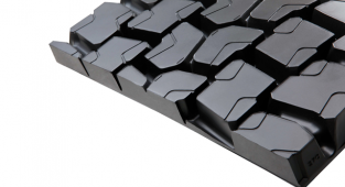 Ağır ticari araçlara özel garantili lastik kaplama hizmeti!